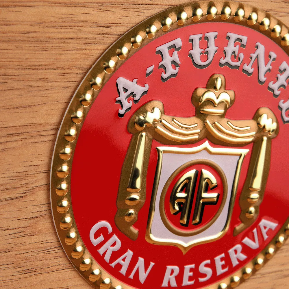 Fuente Humidor Logo innen